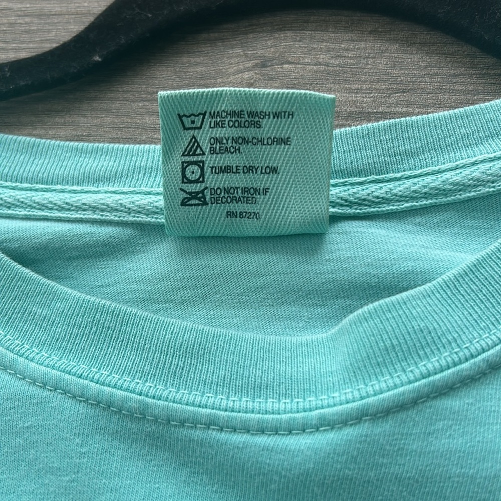 Men’s British Virgin Islands T-shirt - Picture 5 of 6